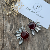 MONALISA STONE HALF FLOWER STUD BRASS EARRINGS – ATTRACTIVE SILVER REPLICA POLISH- RED